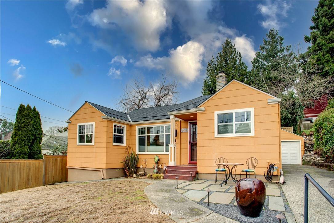 3524 SW Elmgrove ST, Seattle, WA 98126