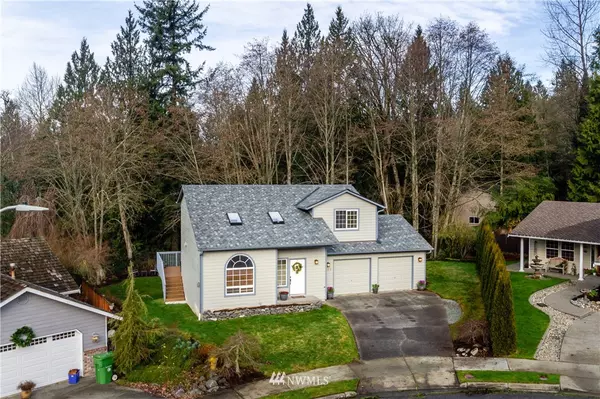 7023 Falcon CT, Arlington, WA 98223