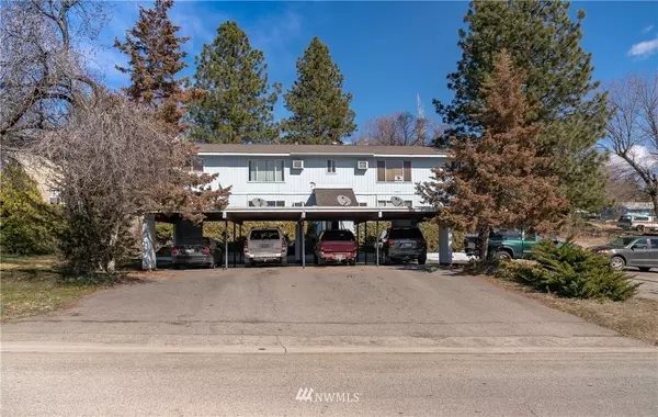 310 Cherry AVE W, Omak, WA 98841