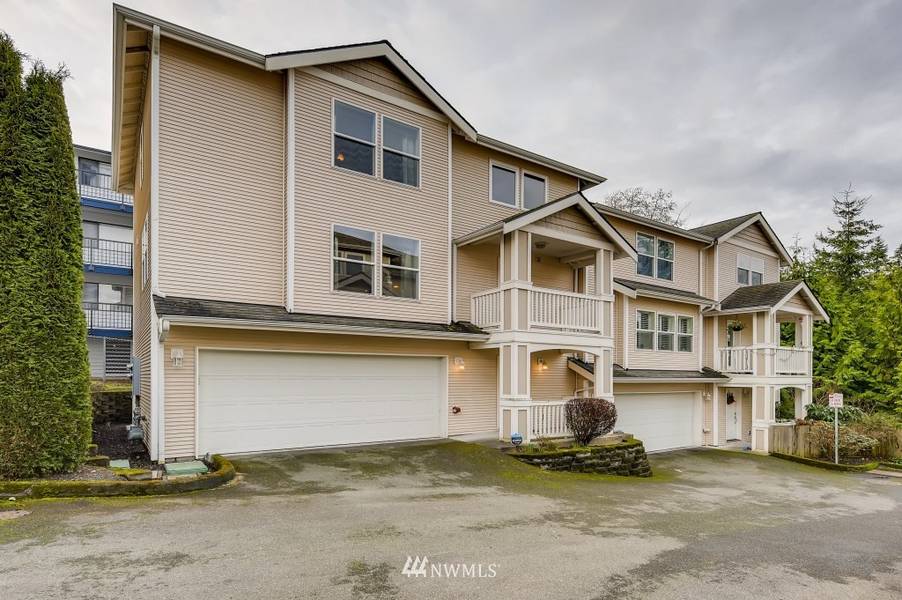 15406 40th AVE W #6, Lynnwood, WA 98087