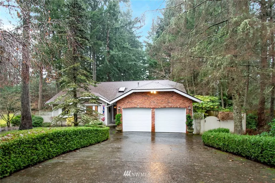 11823 15th AVE NW, Gig Harbor, WA 98332