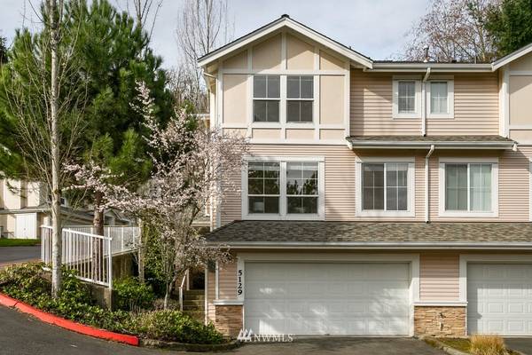 5129 164th AVE SE ##22, Bellevue, WA 98006