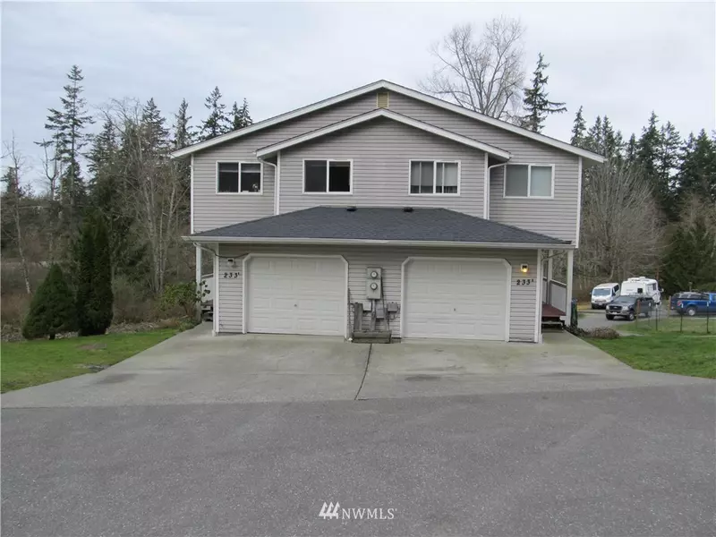 233 A&B Bower LN, Camano Island, WA 98282