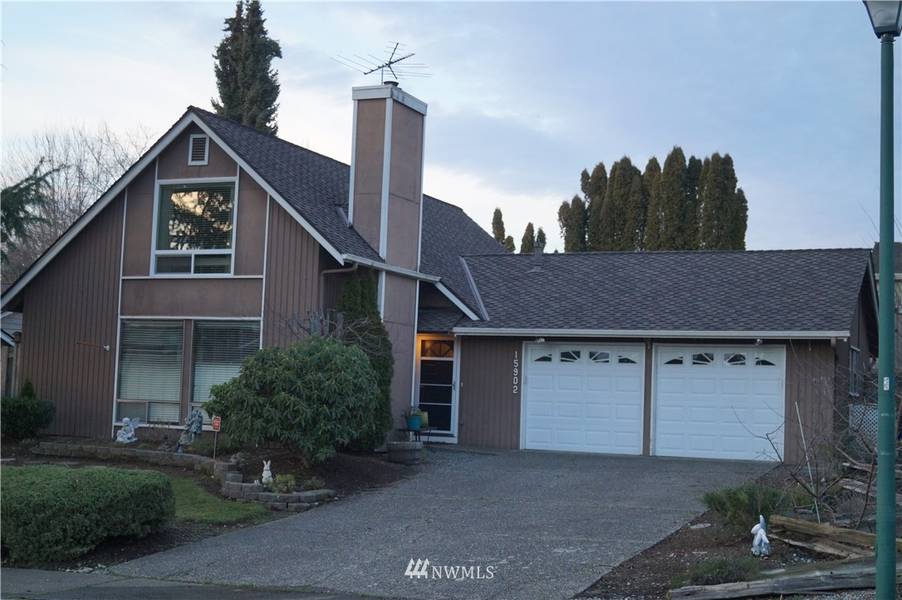 15902 SE 172nd PL, Renton, WA 98058