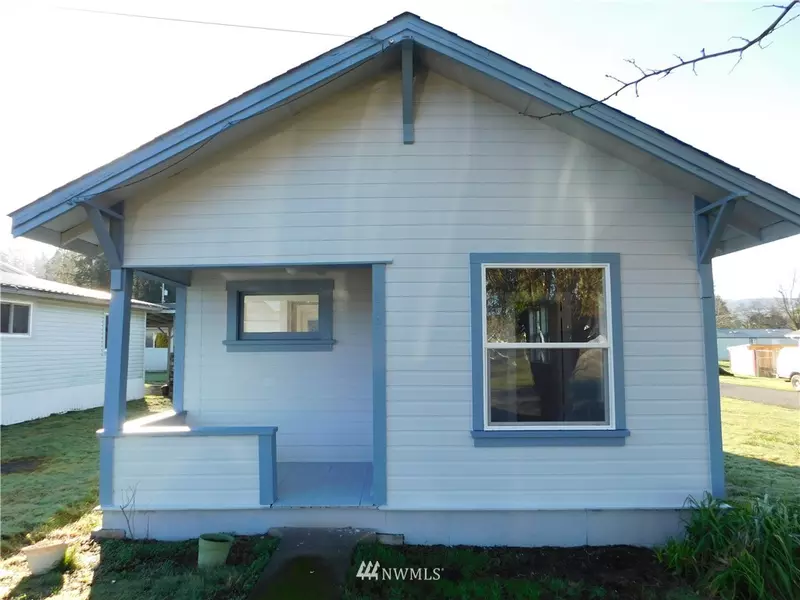 119 Chehalis AVE, Pe Ell, WA 98572