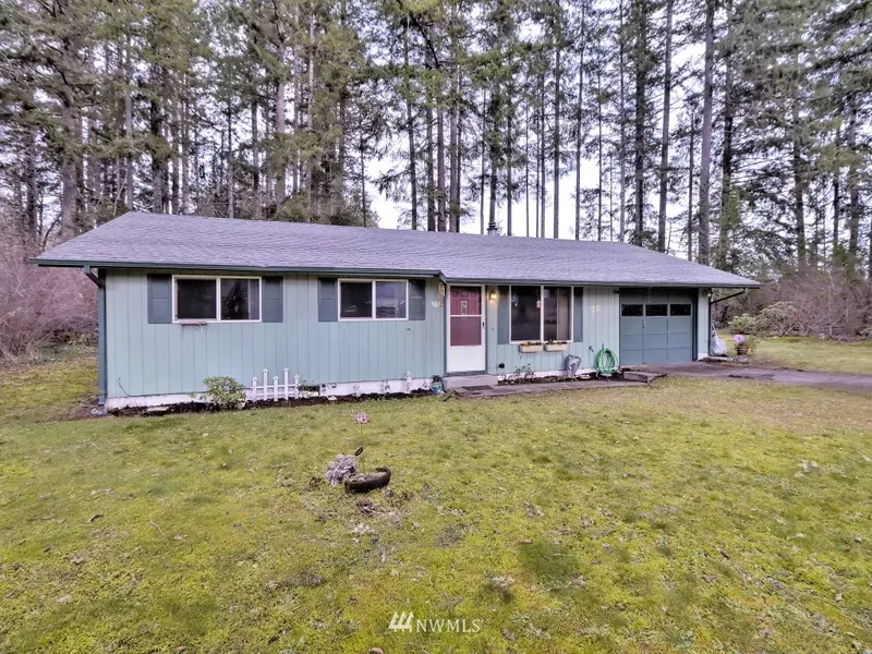 71 E Larch PL, Shelton, WA 98584