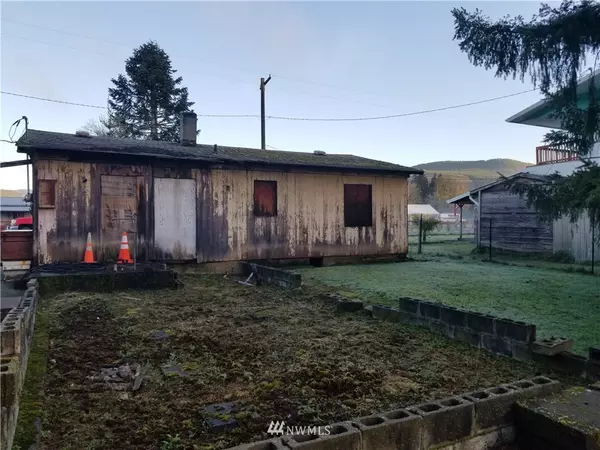 Mossyrock, WA 98564,169 Damron RD