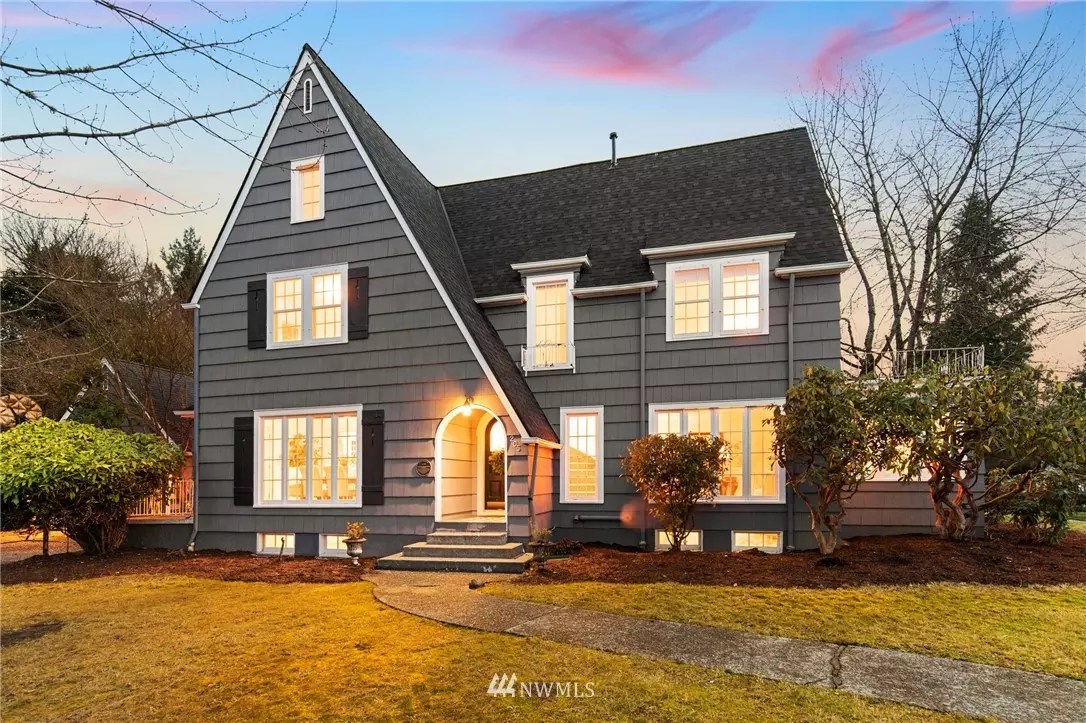 Olympia, WA 98501,205 25th AVE SE