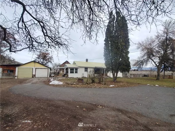 99 Pogue RD, Omak, WA 98841