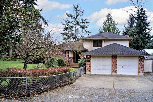 16509 43rd ST E, Lake Tapps, WA 98391