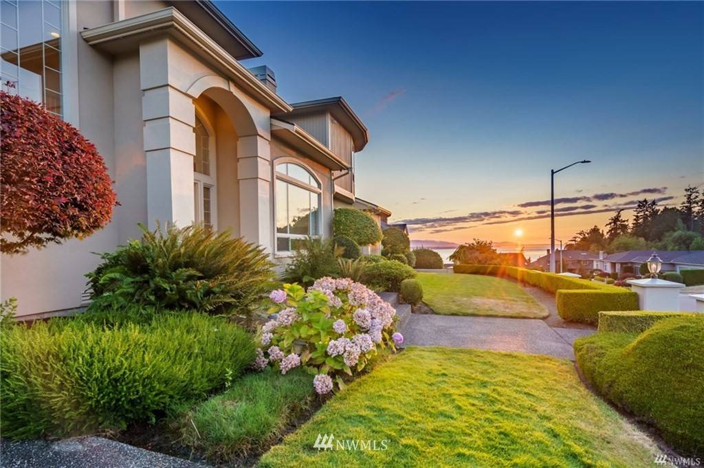 6710 135th PL SW, Edmonds, WA 98026