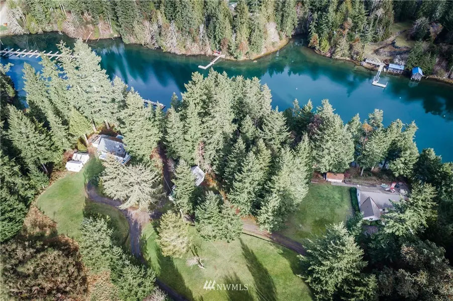 201 Borgeson RD, Quilcene, WA 98376