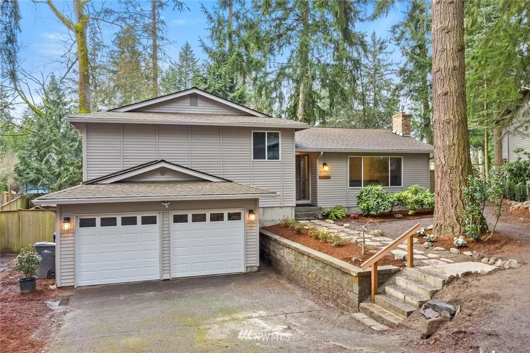 Kirkland, WA 98033,12004 NE 68th PL