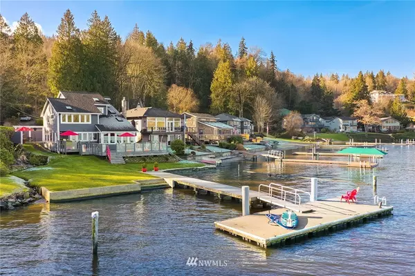 23369 Coots Cove LN, Mount Vernon, WA 98274