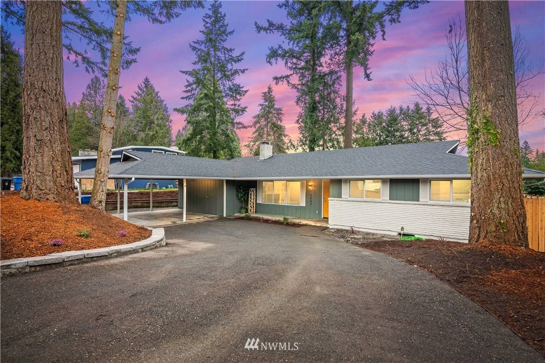 10007 64th Avenue Ct E, Puyallup, WA 98373
