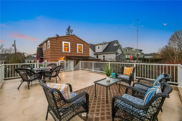 8046 18th AVE NW, Seattle, WA 98117