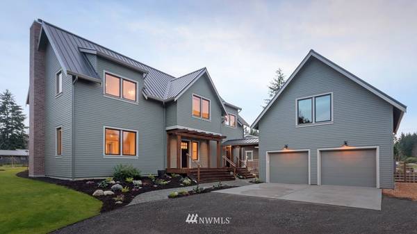 11265 Fieldstone LN NE, Bainbridge Island, WA 98110