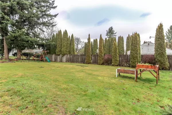 Enumclaw, WA 98022,3208 Porter ST