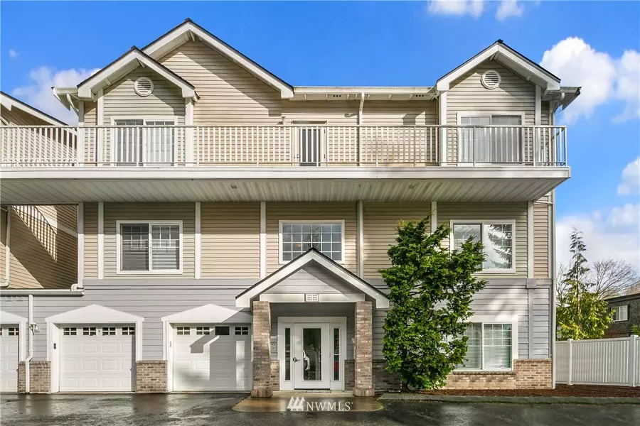 14100 SE 171st WAY #E103, Renton, WA 98058