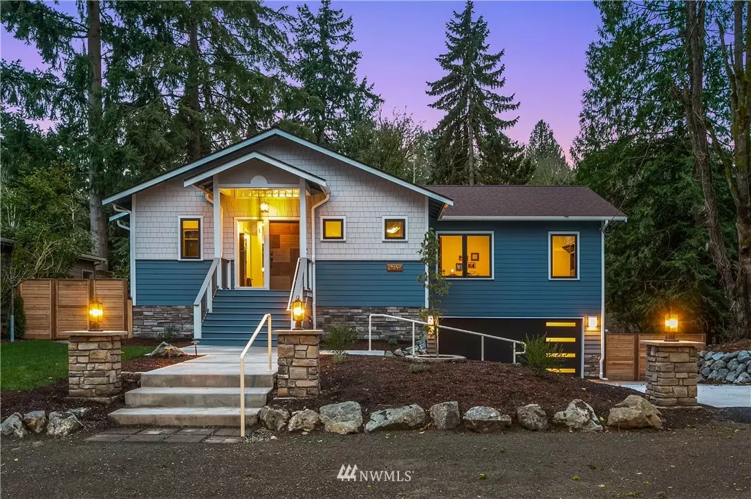 Lake Forest Park, WA 98155,17059 Brookside BLVD NE