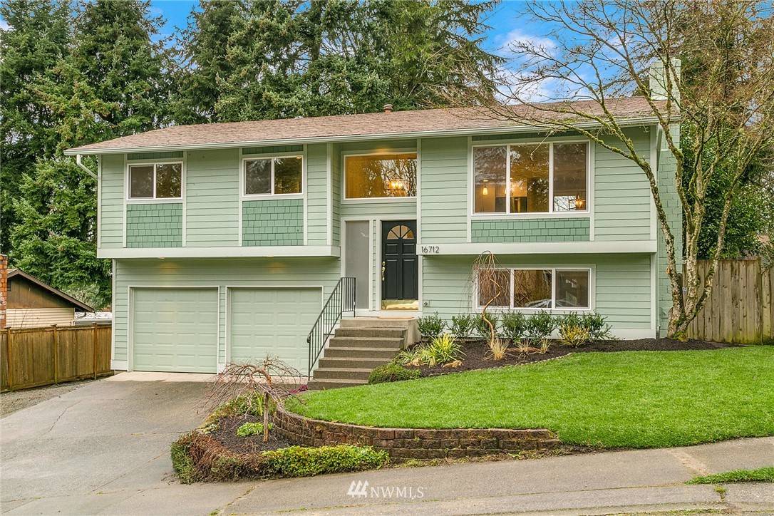 16712 NE 106th ST, Redmond, WA 98052