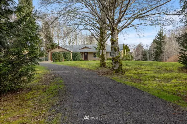 55 Kessler LN, Hoquiam, WA 98550