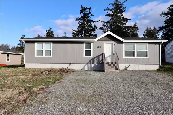 1018 Shawn AVE, Oak Harbor, WA 98277