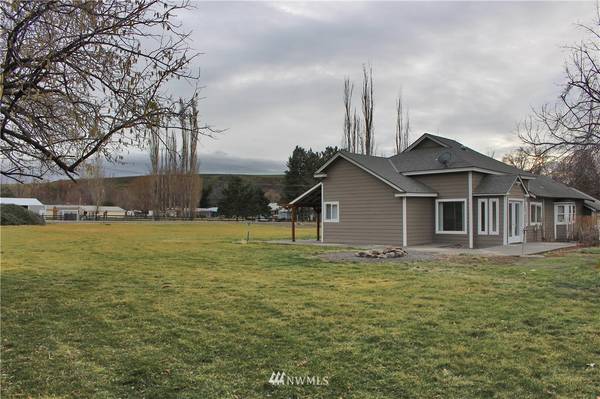 54242 Walla Walla River RD N, Milton-freewater, OR 97862