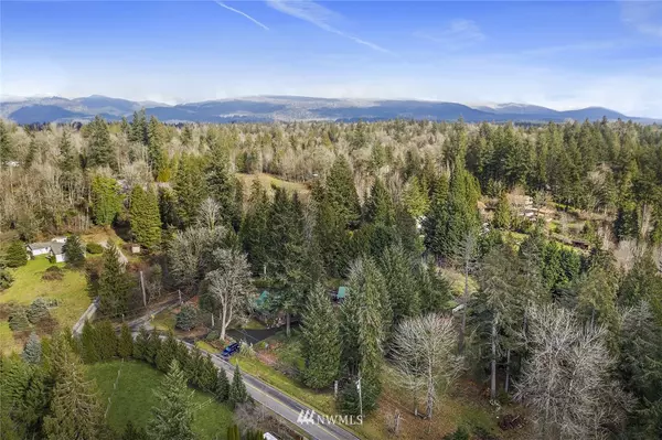 25405 SE 240th ST, Maple Valley, WA 98038