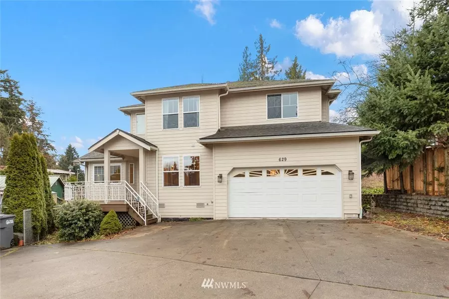 629 SW 143rd ST, Burien, WA 98166