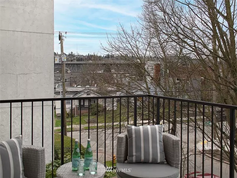 3600 Whitman AVE N #301, Seattle, WA 98103