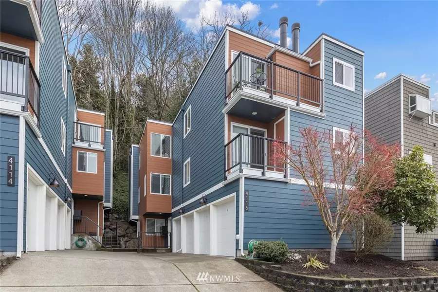 4116 58th PL SW #4, Seattle, WA 98116