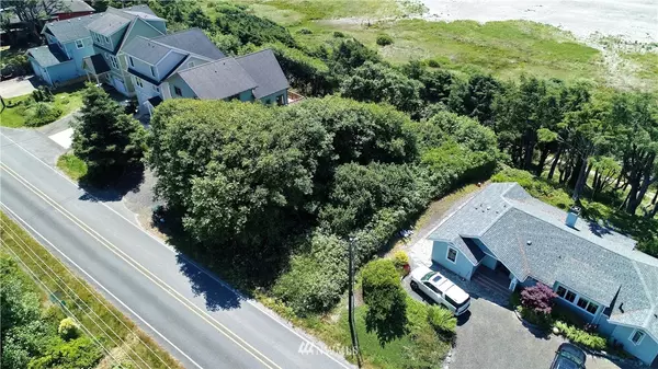 4725 St RT 109, Moclips, WA 98562