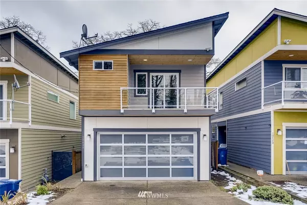 10426 2nd PL SW, Seattle, WA 98146