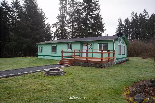 838 8 King RD #8, Winlock, WA 98596