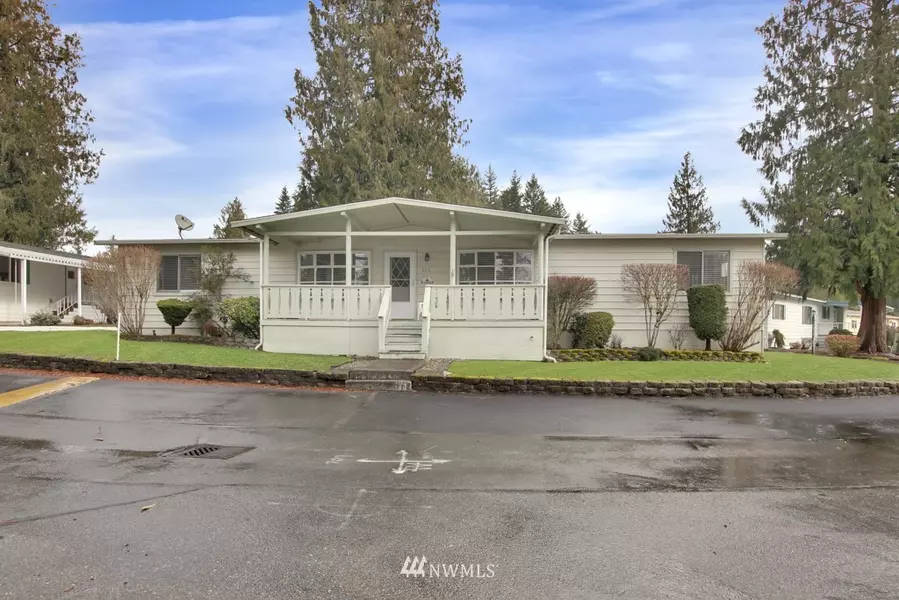 2231 Ventura AVE, Enumclaw, WA 98022