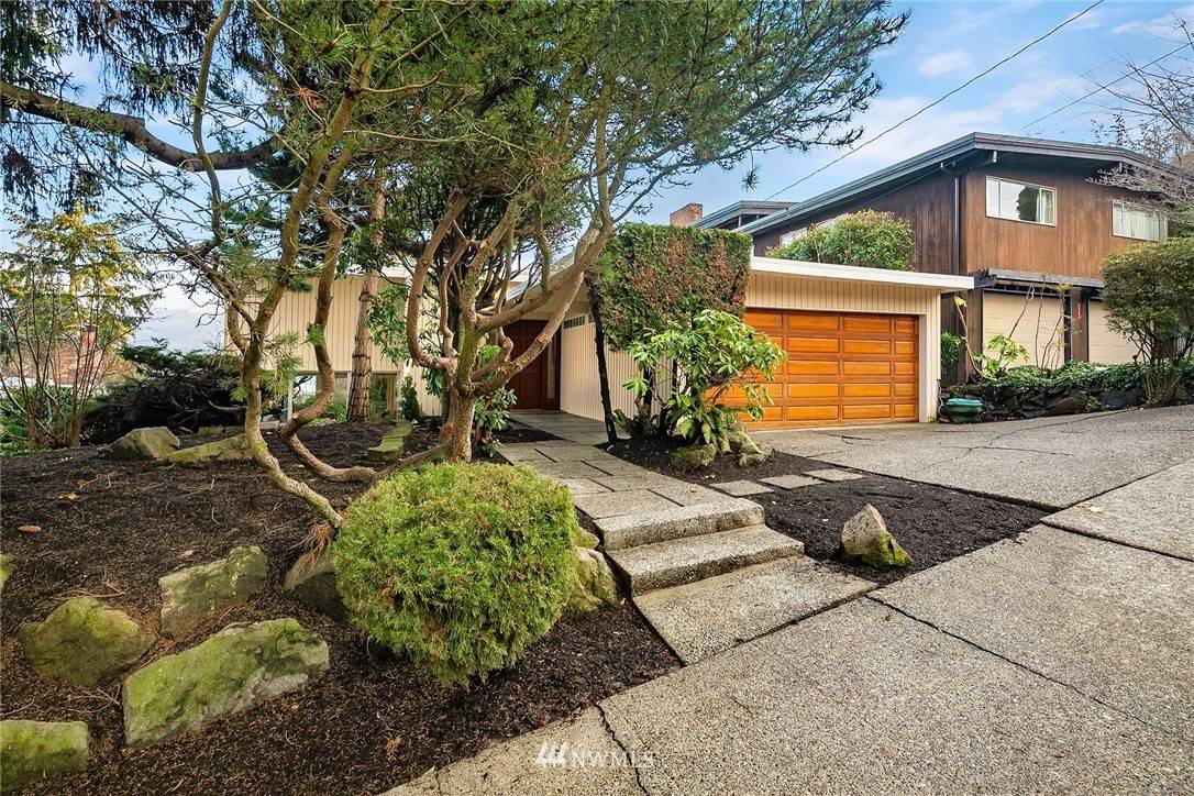 2317 W Raye, Seattle, WA 98199