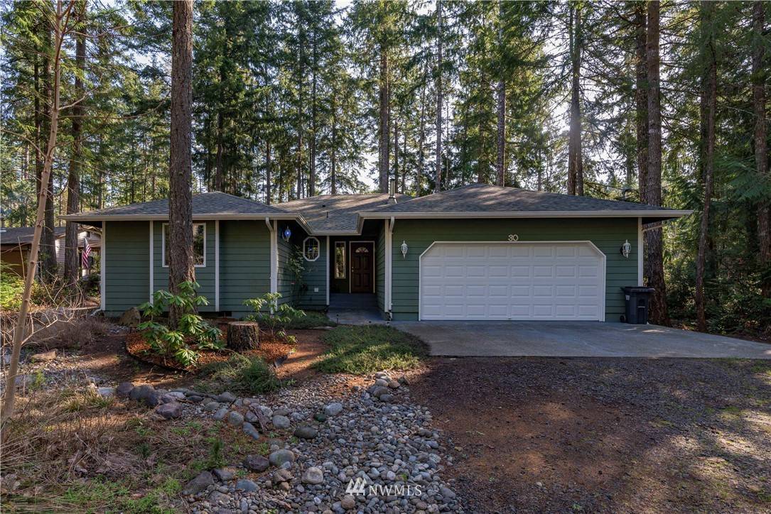 30 E Aycliffe DR, Shelton, WA 98584