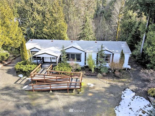 221 E Cougar LN S, Shelton, WA 98584