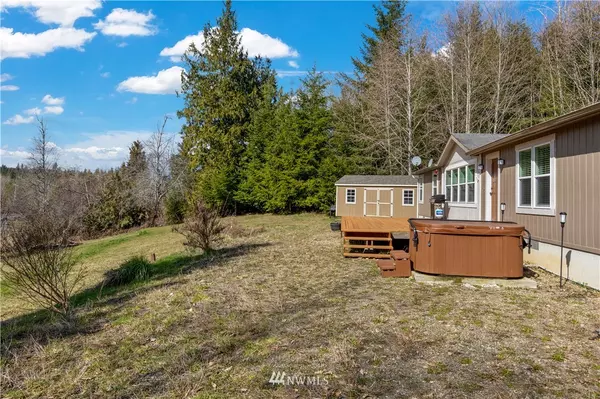 Elma, WA 98541,20 Maple Hill LN