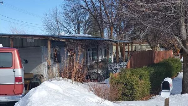 419 Central AVE, Waterville, WA 98858