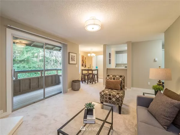 Renton, WA 98058,17527 149th AVE SE #B11