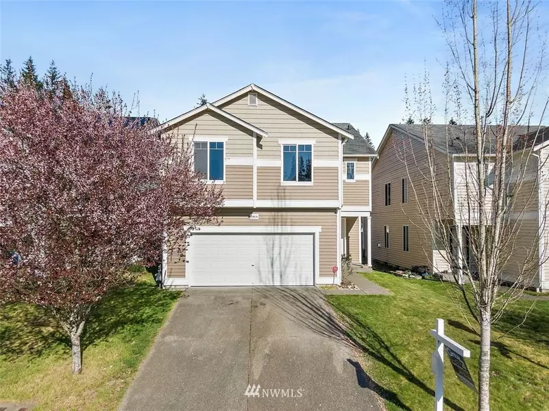 29070 215th PL SE, Kent, WA 98042