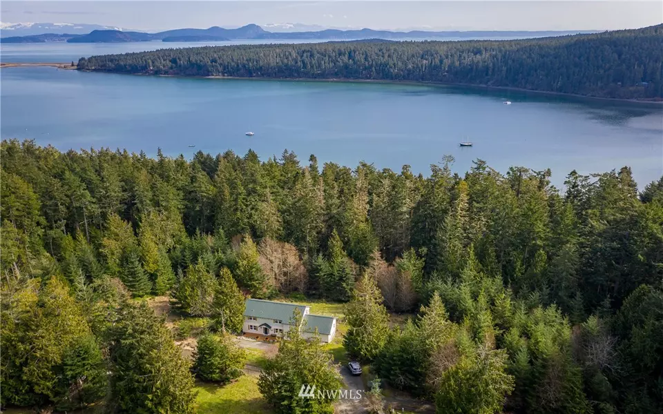 50 Woodhaven LN, Lopez Island, WA 98261