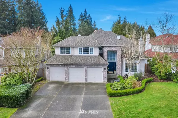 22711 SE 27th ST, Sammamish, WA 98075