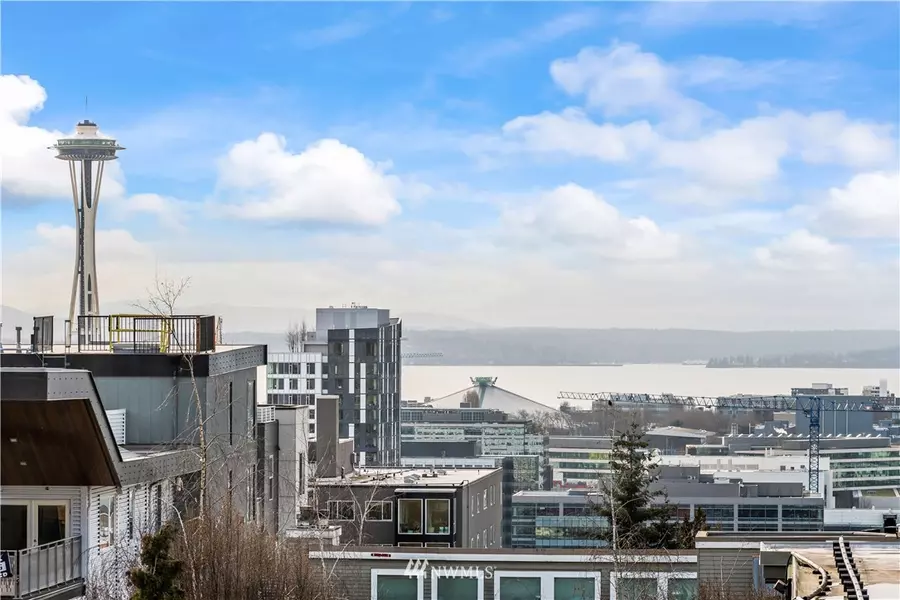 525 Belmont AVE E #3B, Seattle, WA 98102