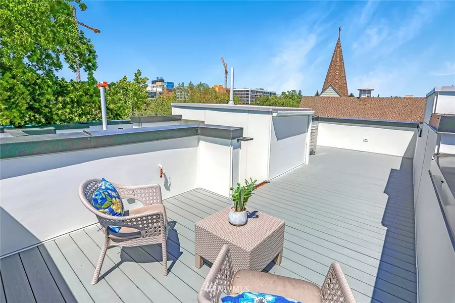 1724 F 11th AVE, Seattle, WA 98122