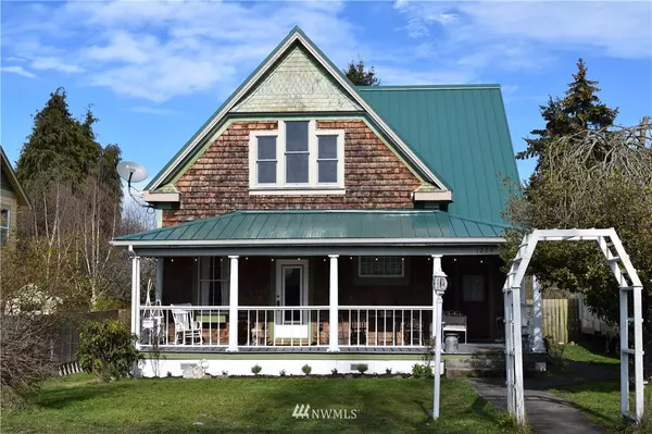 1226 Tremont ST, Port Townsend, WA 98368