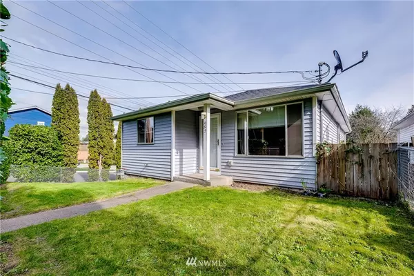 652 Adele AVE, Bremerton, WA 98310