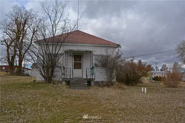 222 S 2nd ST, Almira, WA 99103